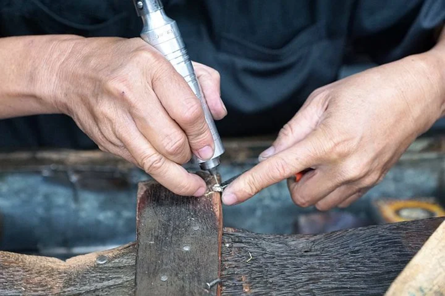 Riesgos ergonómicos en la industria de la madera.