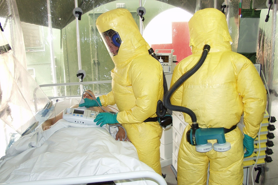 Equipo de protección individual contra el ébola.