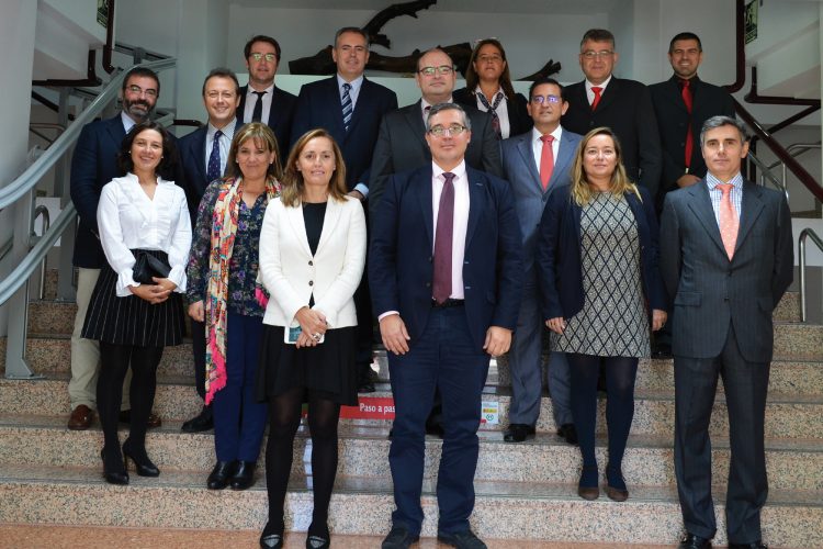 Desayuno profesional PRL en los trabajadores de la industria del automóvil y auxiliar.