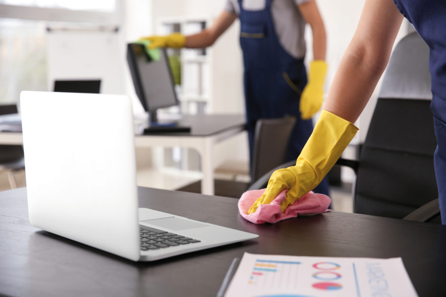 Vestuario laboral en situaciones de riesgo.