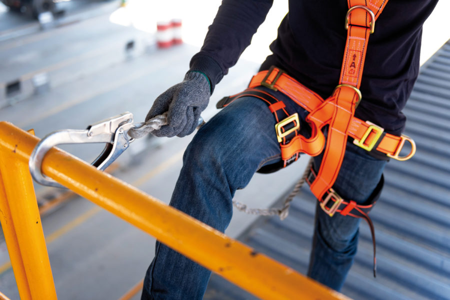 Trabajos en altura en la construcción.