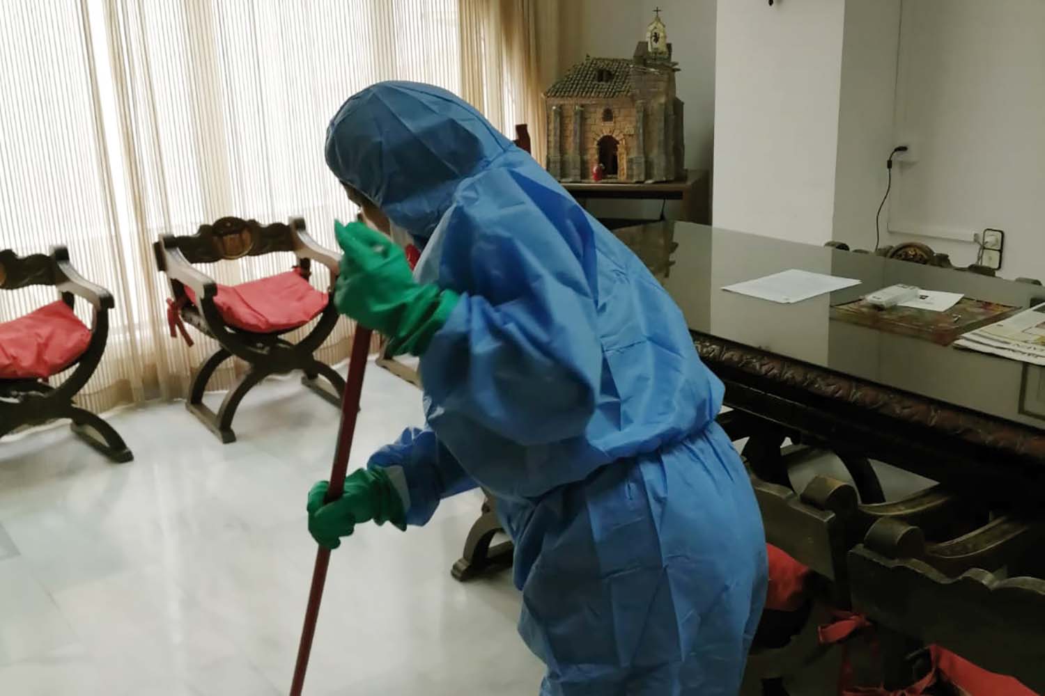 Ropa de trabajo, calzado laboral y EPI | Arpre, prendas industriales