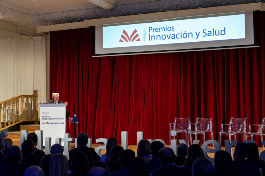 Foto 01_entrega VI Premios Innovación y Salud_Mutua Universal
