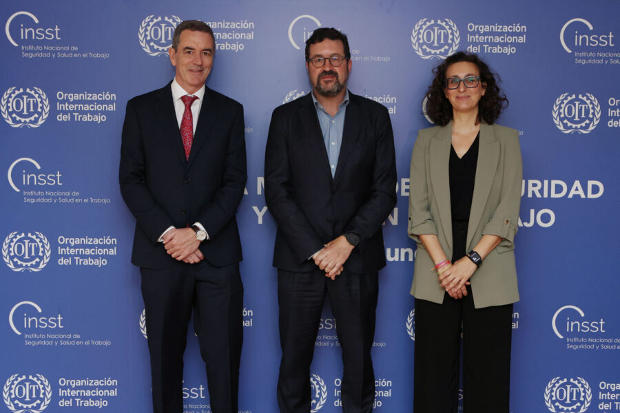 Félix-Peinado,-Joaquín-Pérez-Rey-y-Aitana-Garí-Pérez,-hoy-en-el-INSST-(2)